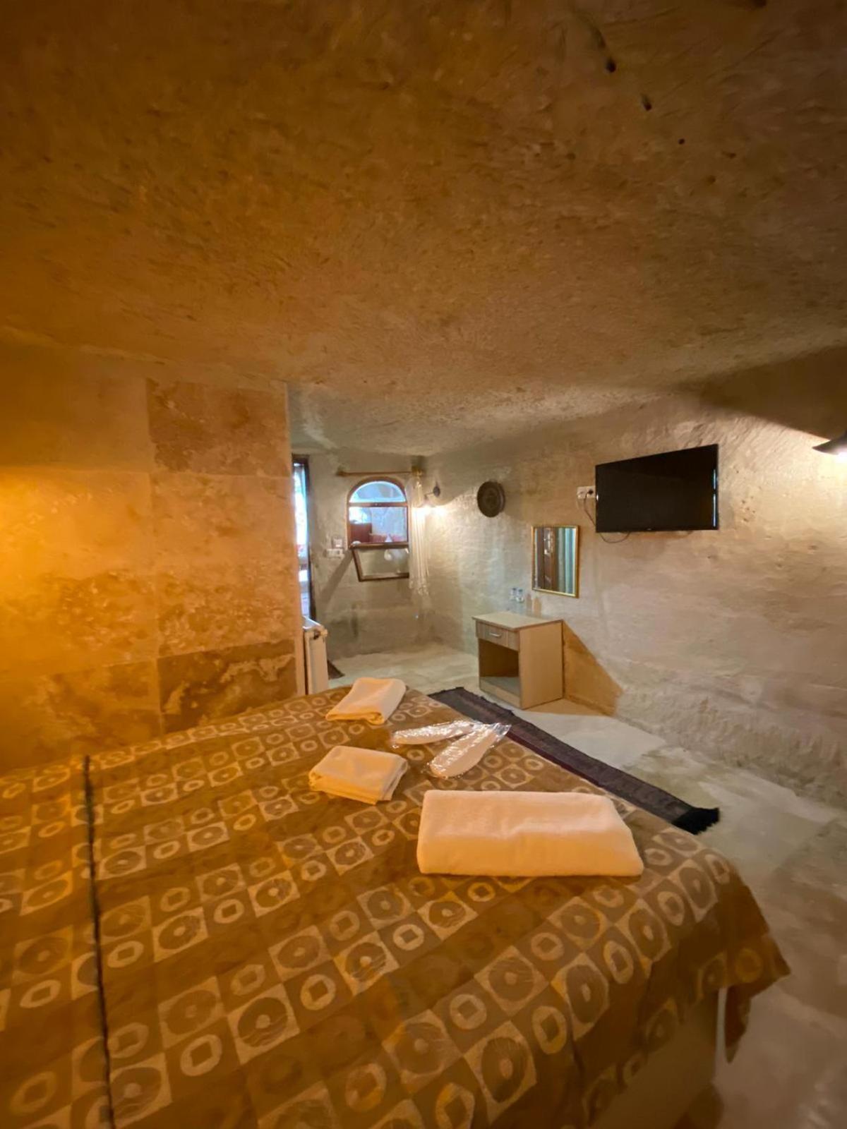 Peri Cave Hotel Гьореме Екстериор снимка