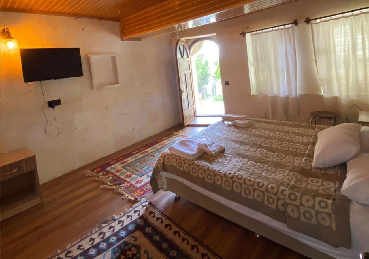 Peri Cave Hotel Гьореме Екстериор снимка