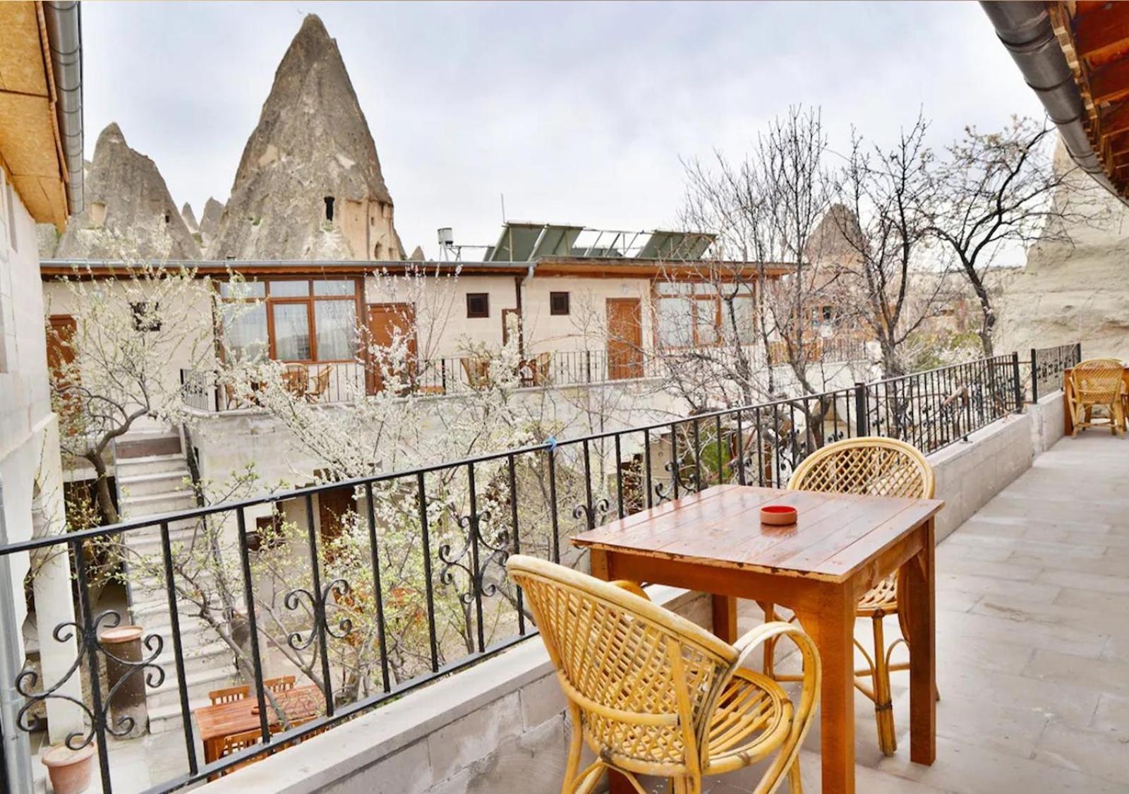 Peri Cave Hotel Гьореме Екстериор снимка